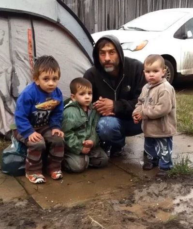 He Gave Away His Last $2 While Homeless—The Universe Gave Back More